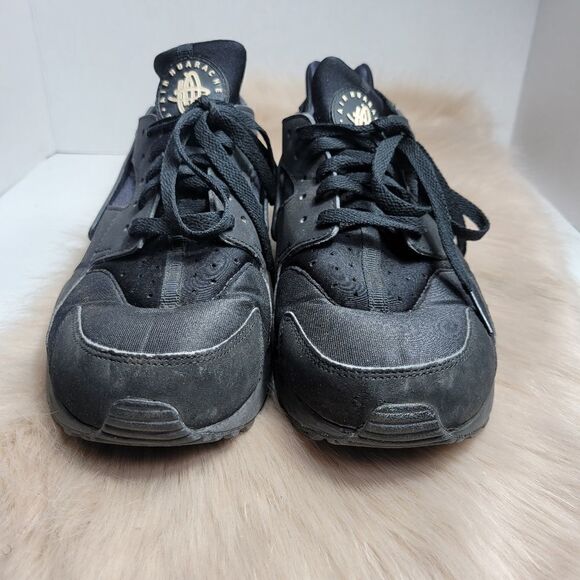 Nike Air Huarache Triple Black Shoes main image 6